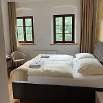 Atmosfera & Restaurant 4* Loket