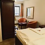 Hotel Atmosfera & Restaurant
