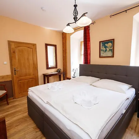 & Restaurant Atmosfera Guest house Loket