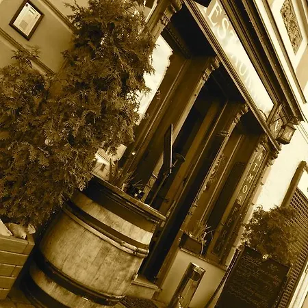 & Restaurant Atmosfera
