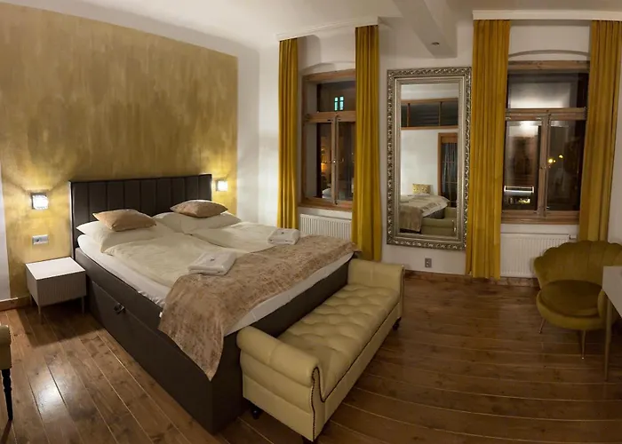 Atmosfera Rooms & Restaurant 4* לוקט